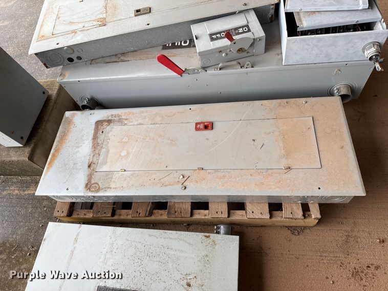 image for item EU5227 GE electrical panels