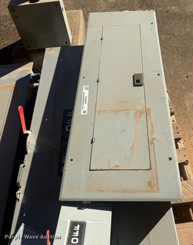 image for item EU5227 GE electrical panels