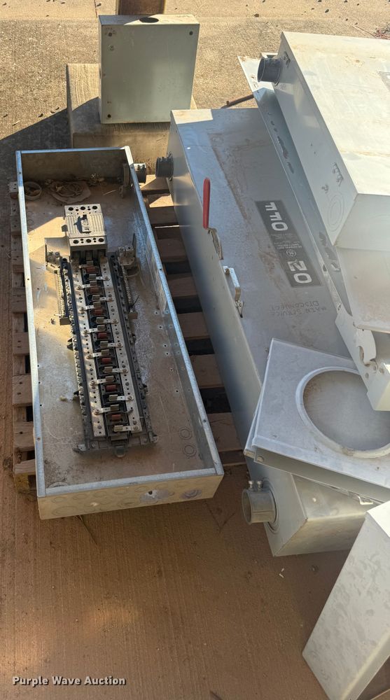 image for item EU5227 GE electrical panels