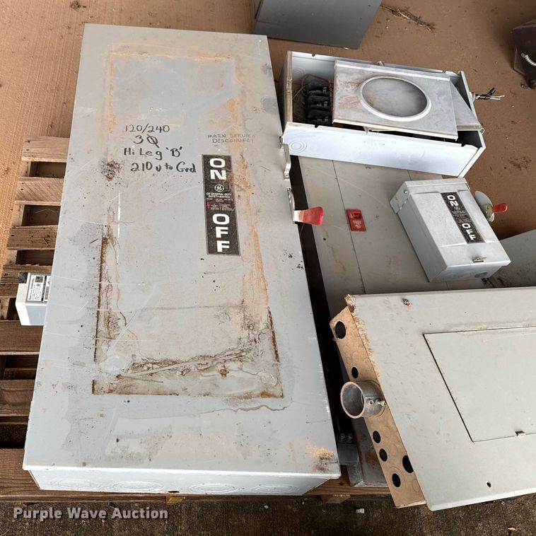 image for item EU5227 GE electrical panels