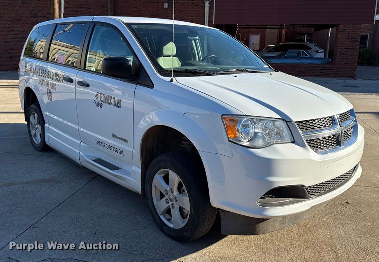 image for item EU5228 2019 Dodge Grand Caravan handicap accessible van