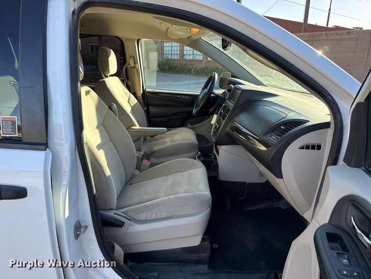 image for item EU5228 2019 Dodge Grand Caravan handicap accessible van