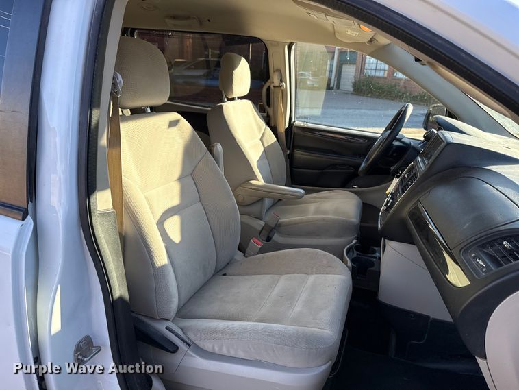 image for item EU5228 2019 Dodge Grand Caravan handicap accessible van