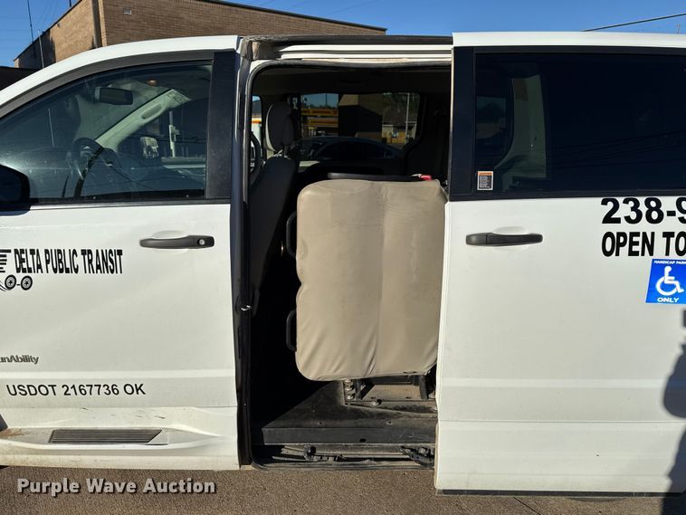 image for item EU5228 2019 Dodge Grand Caravan handicap accessible van