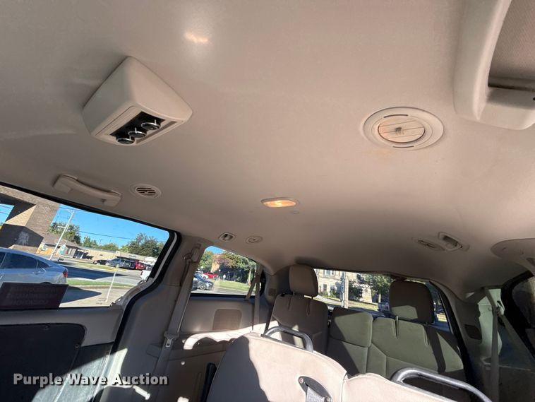 image for item EU5228 2019 Dodge Grand Caravan handicap accessible van