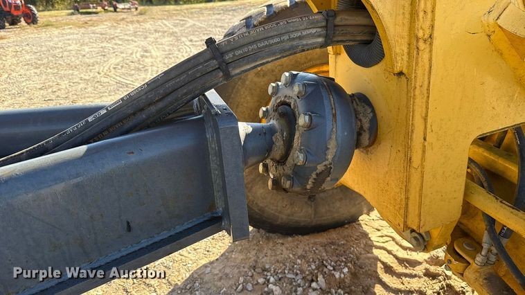 image for item EU5239 2008 John Deere 670D motor grader