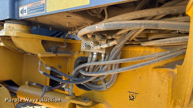 image for item EU5239 2008 John Deere 670D motor grader