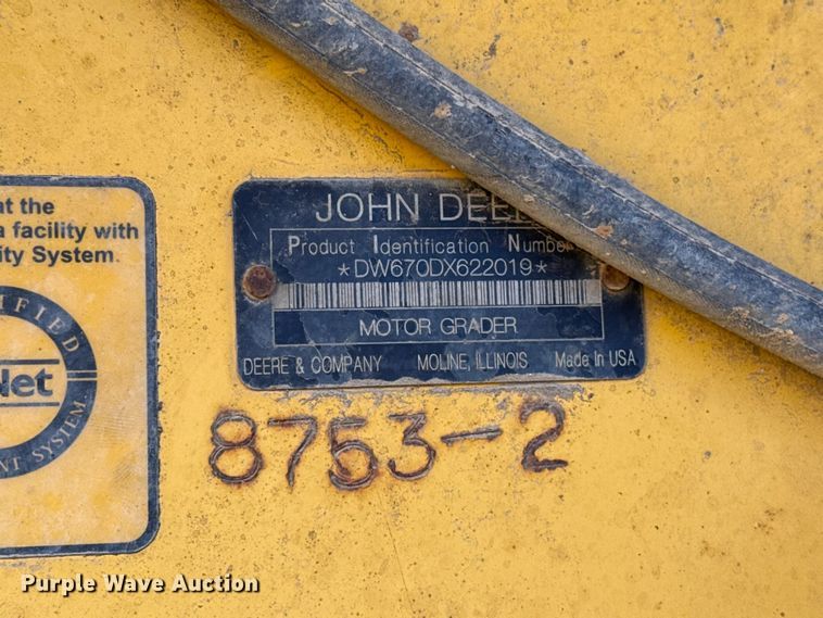 image for item EU5239 2008 John Deere 670D motor grader