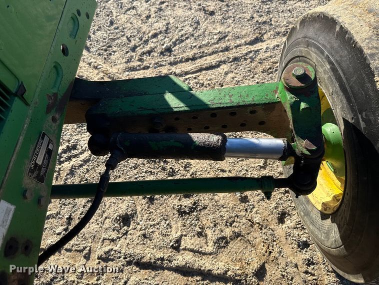 image for item EU5240 2002 John Deere 6405 tractor