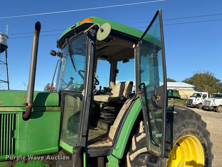 image for item EU5240 2002 John Deere 6405 tractor