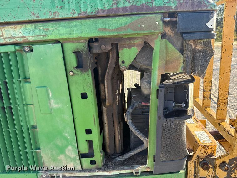 image for item EU5240 2002 John Deere 6405 tractor