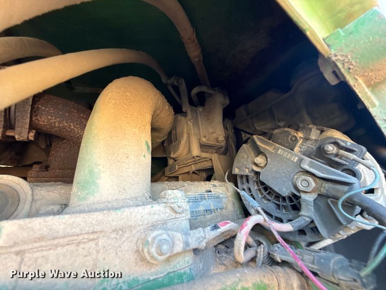 image for item EU5240 2002 John Deere 6405 tractor