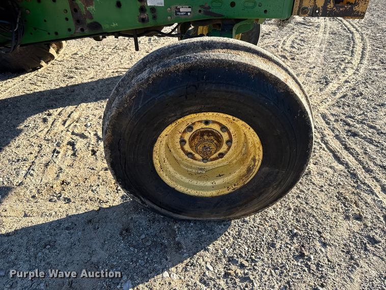 image for item EU5240 2002 John Deere 6405 tractor