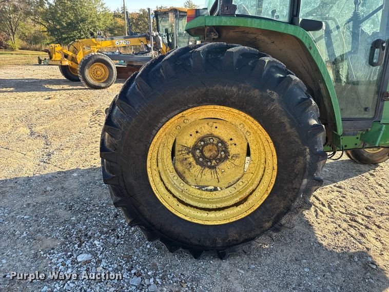 image for item EU5240 2002 John Deere 6405 tractor