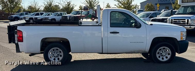 image for item EU5294 2010 Chevrolet Silverado 1500 pickup truck