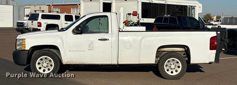 image for item EU5294 2010 Chevrolet Silverado 1500 pickup truck
