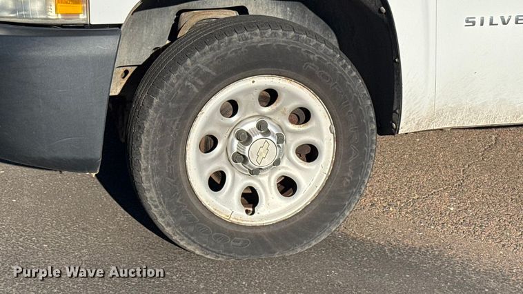 image for item EU5294 2010 Chevrolet Silverado 1500 pickup truck