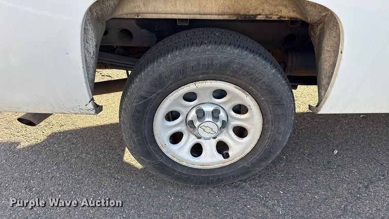 image for item EU5294 2010 Chevrolet Silverado 1500 pickup truck