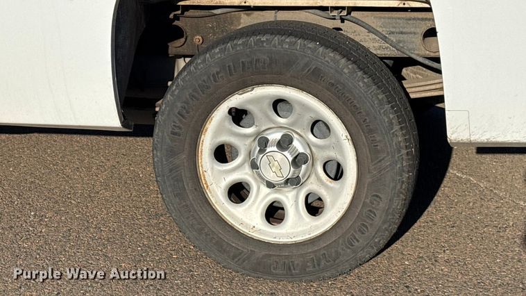 image for item EU5294 2010 Chevrolet Silverado 1500 pickup truck