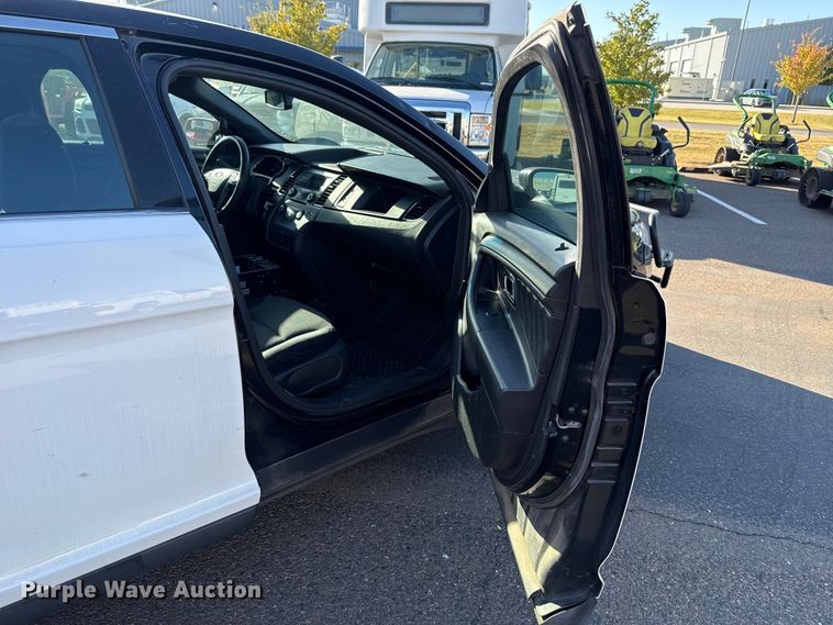 image for item EU5297 2013 Ford Taurus Police Interceptor 