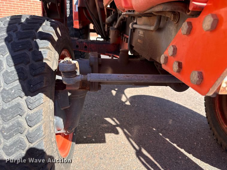 image for item EU5298 Kubota B7800 MFWD tractor