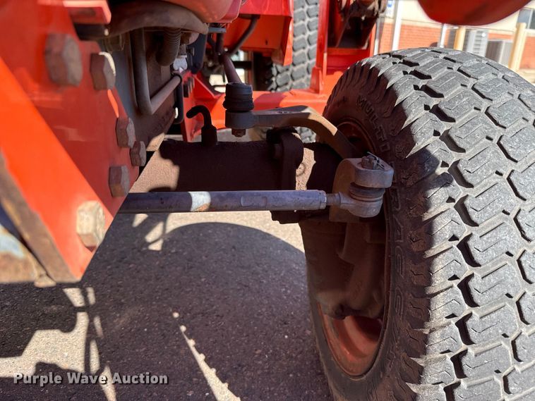 image for item EU5298 Kubota B7800 MFWD tractor