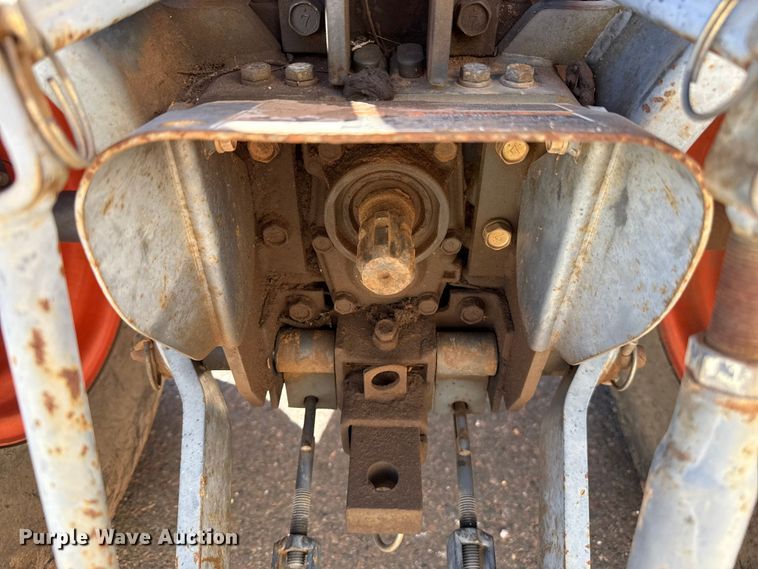 image for item EU5298 Kubota B7800 MFWD tractor