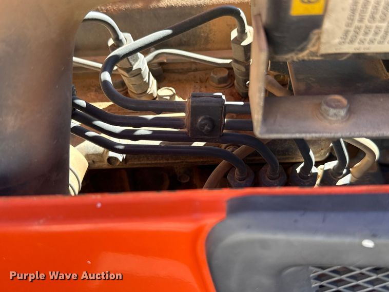 image for item EU5298 Kubota B7800 MFWD tractor