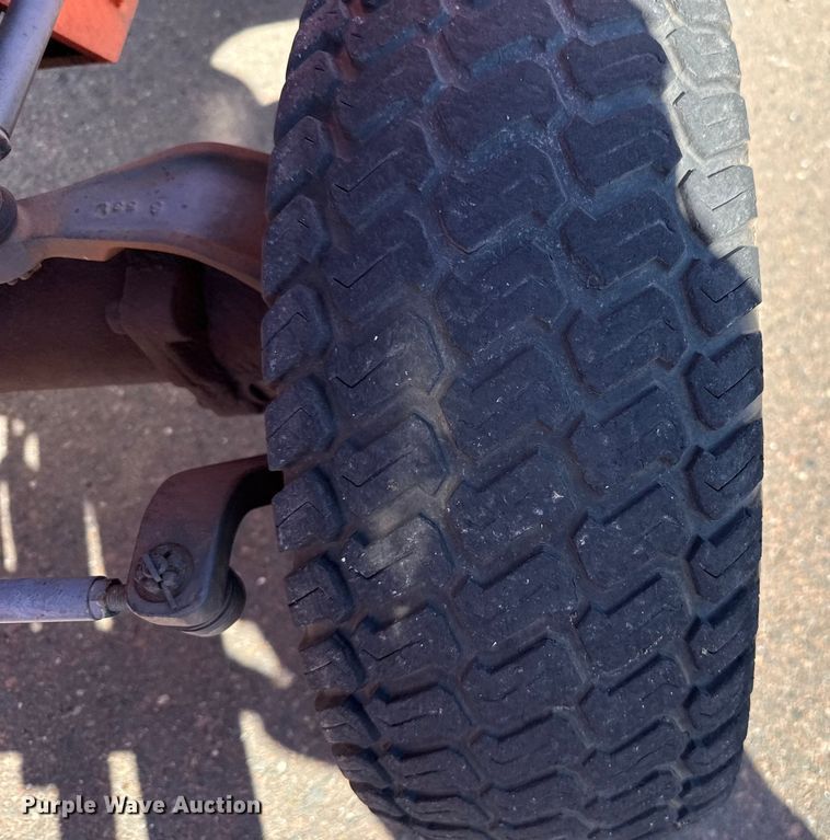 image for item EU5298 Kubota B7800 MFWD tractor