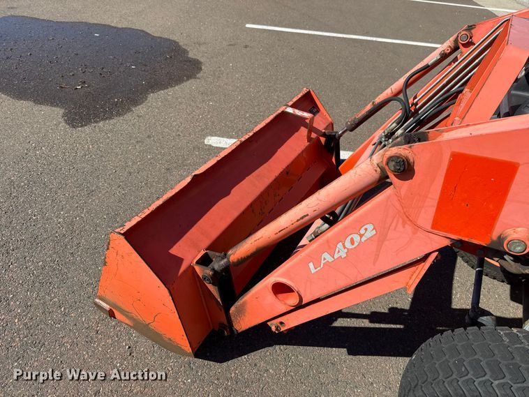 image for item EU5299 Kubota B7800 MFWD tractor