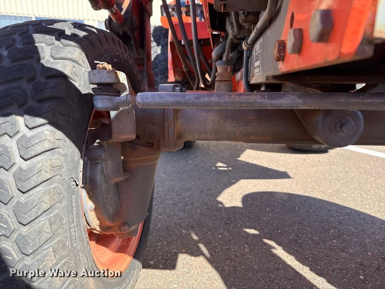 image for item EU5299 Kubota B7800 MFWD tractor