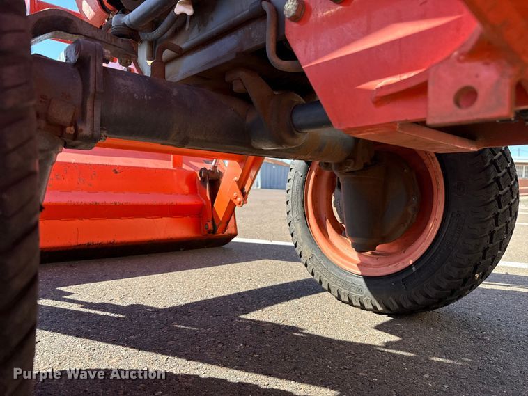 image for item EU5299 Kubota B7800 MFWD tractor