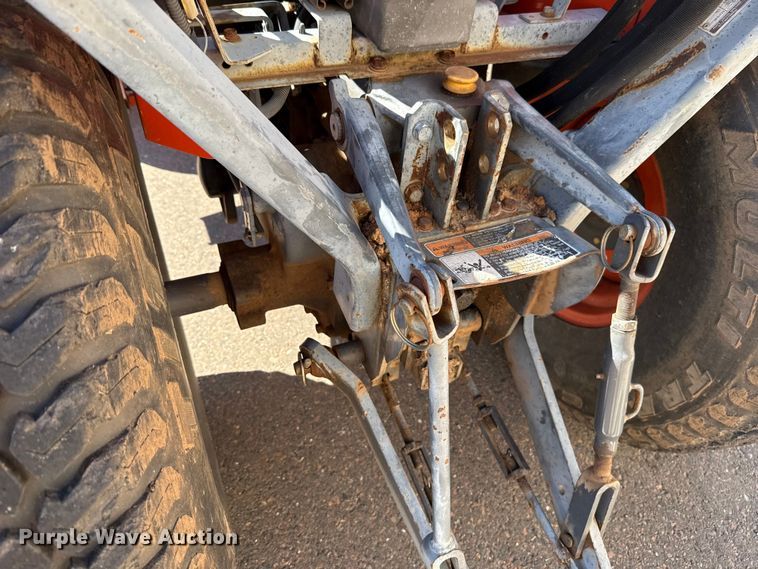 image for item EU5299 Kubota B7800 MFWD tractor