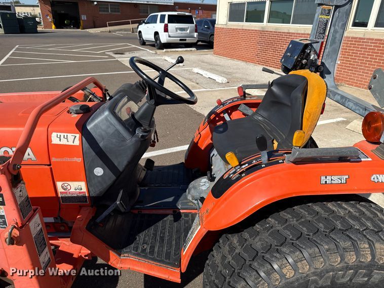 image for item EU5299 Kubota B7800 MFWD tractor