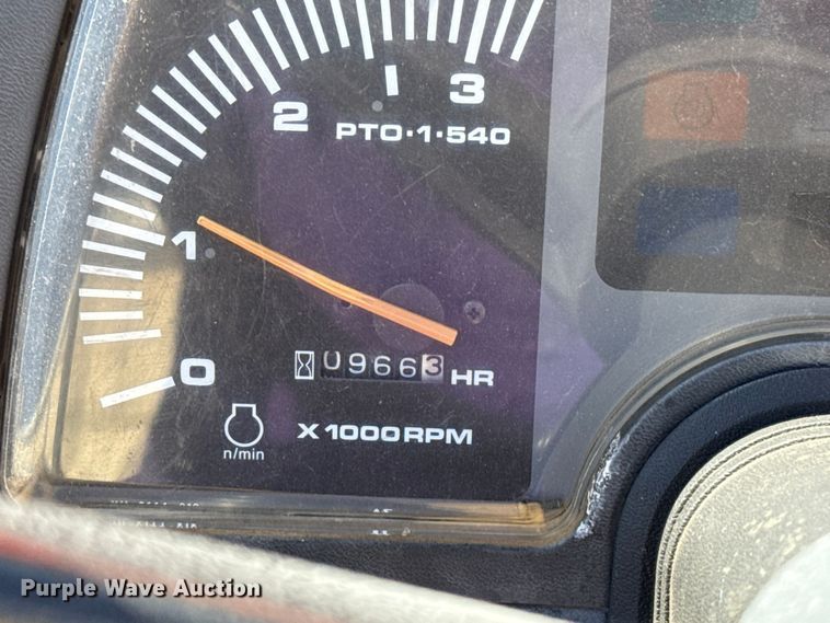 image for item EU5299 Kubota B7800 MFWD tractor