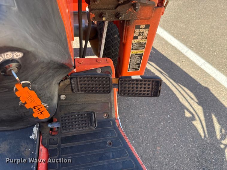 image for item EU5299 Kubota B7800 MFWD tractor