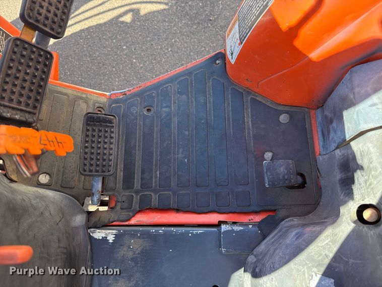 image for item EU5299 Kubota B7800 MFWD tractor