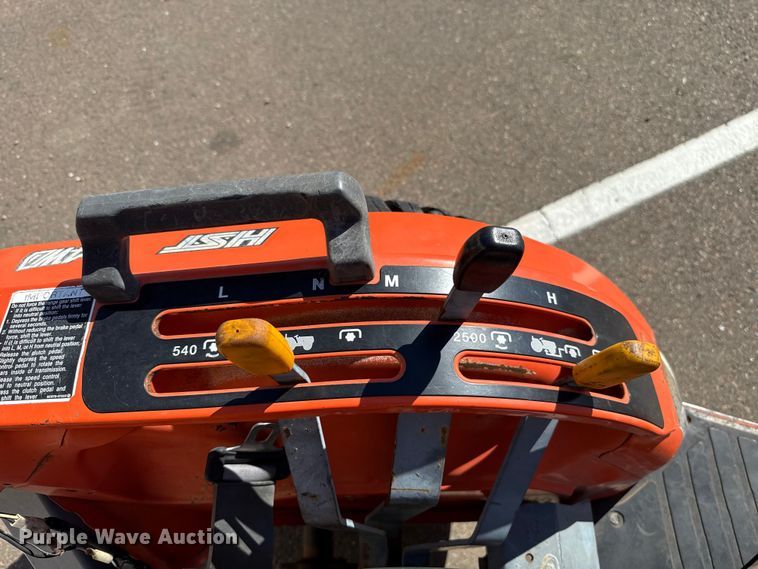 image for item EU5299 Kubota B7800 MFWD tractor