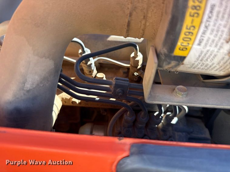 image for item EU5299 Kubota B7800 MFWD tractor