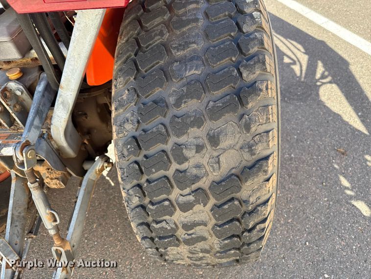 image for item EU5299 Kubota B7800 MFWD tractor