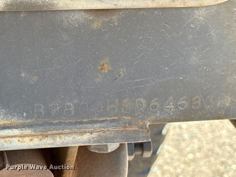 image for item EU5299 Kubota B7800 MFWD tractor