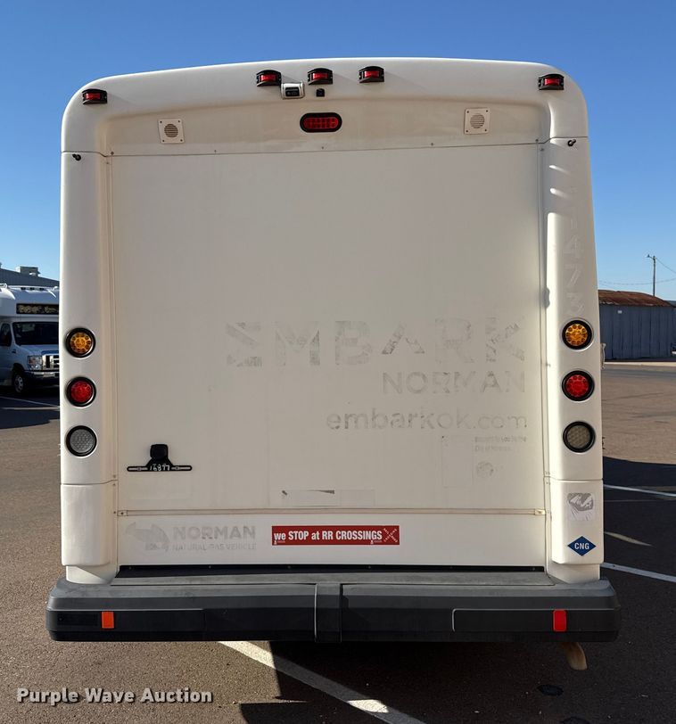 image for item EU5302 2014 Ford E450 Super Duty shuttle bus