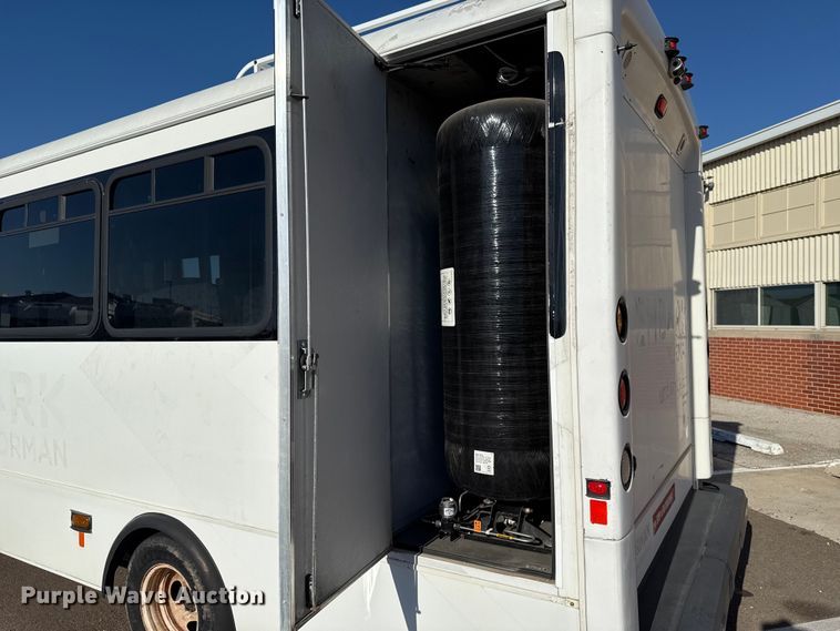 image for item EU5302 2014 Ford E450 Super Duty shuttle bus