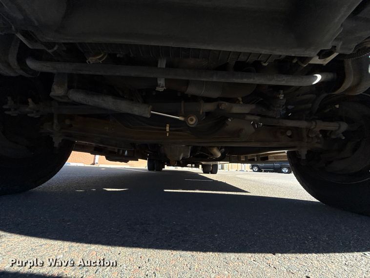 image for item EU5302 2014 Ford E450 Super Duty shuttle bus