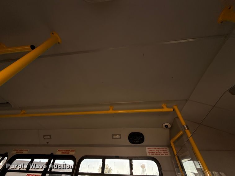 image for item EU5302 2014 Ford E450 Super Duty shuttle bus