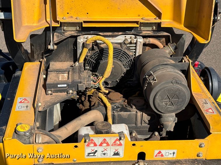 image for item EU5307 Hustler 932681US ZTR lawn mower