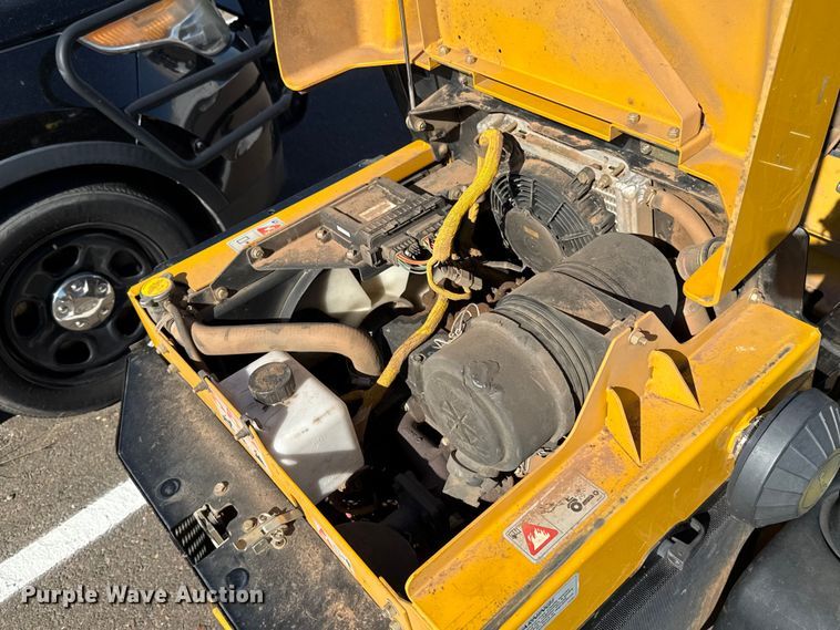 image for item EU5307 Hustler 932681US ZTR lawn mower