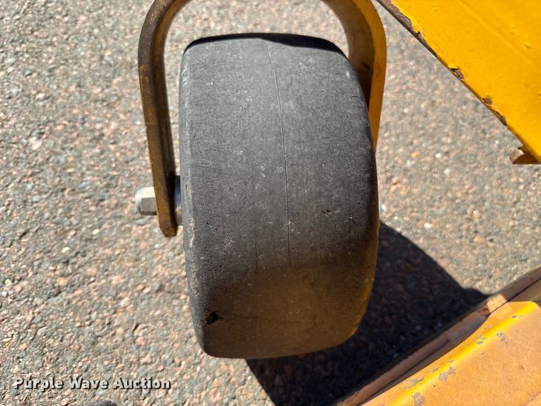 image for item EU5307 Hustler 932681US ZTR lawn mower