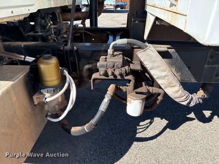 image for item EU5316 2012 International WorkStar 7600 dump truck