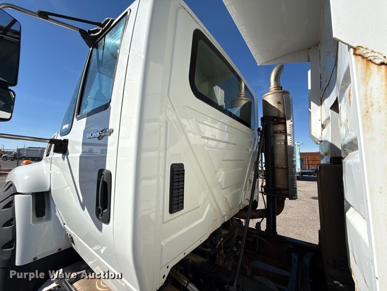 image for item EU5316 2012 International WorkStar 7600 dump truck